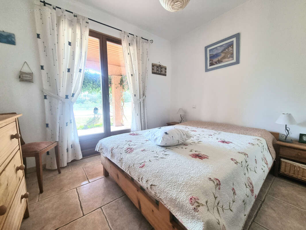 Maison à BIZE-MINERVOIS