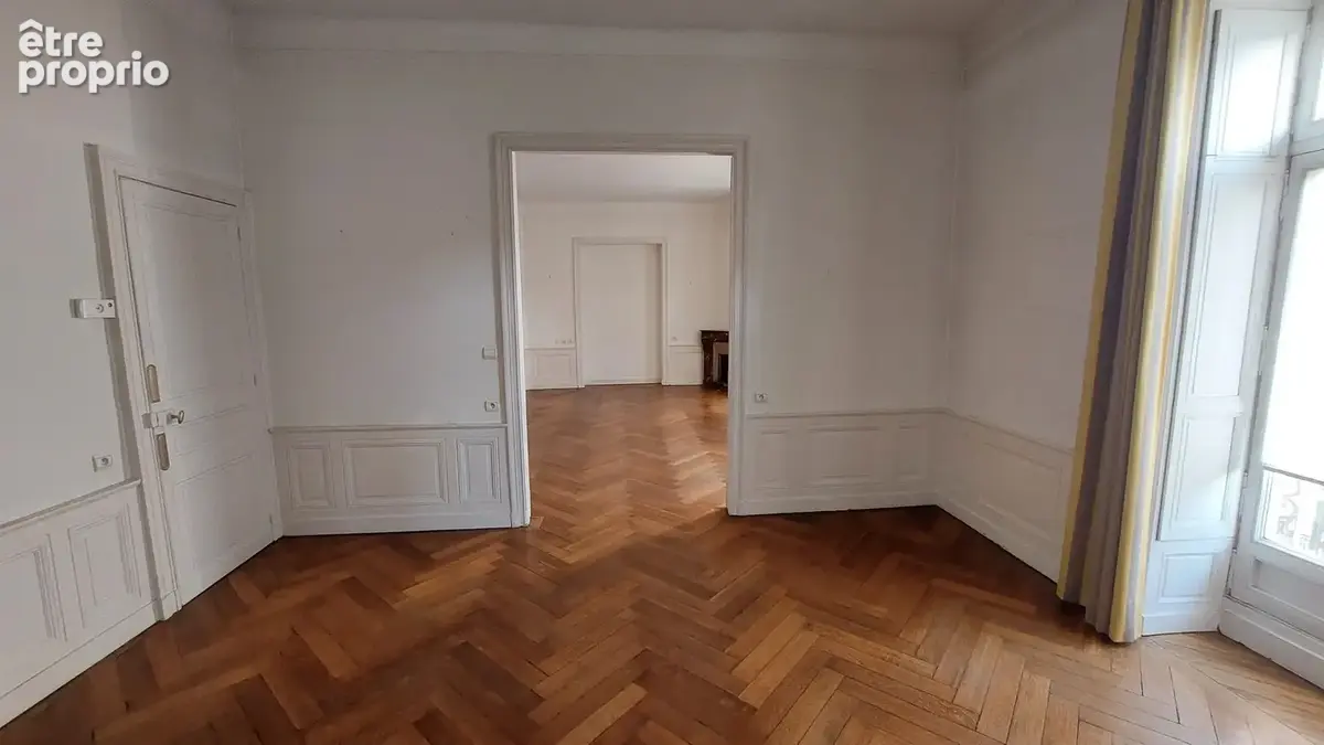 Appartement haussmannien  115m2  quartier graslin - photo 4