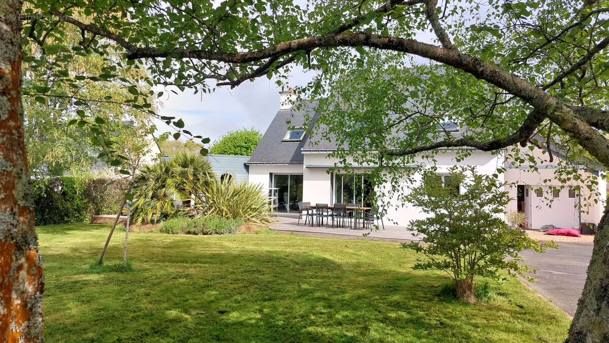 Maison à MEUCON
