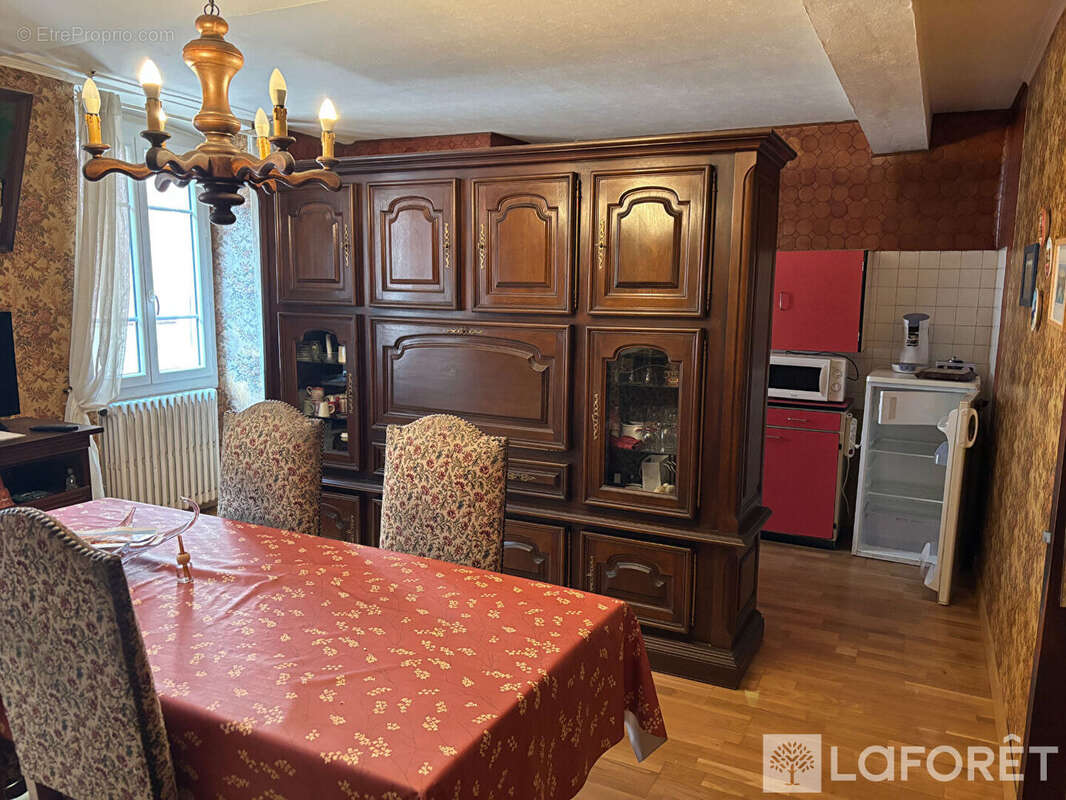 Villefranche-de-Conflent  - Maison de caractère de 164 m² habitables - photo 5