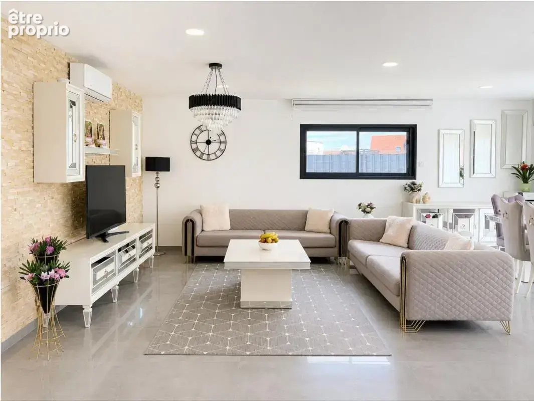 PMR -Rouvres-en-Plaine - Maison de plain-pied (2022) de 149 m2 sur parcelle de 730 m² avec piscine, quartier calme et sécurisé.P - photo 6