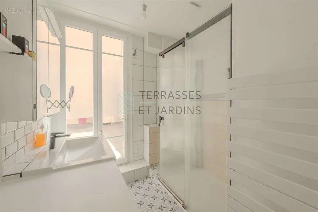 Appartement à SAINT-DENIS