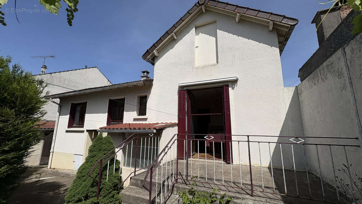 Maison à VAUJOURS