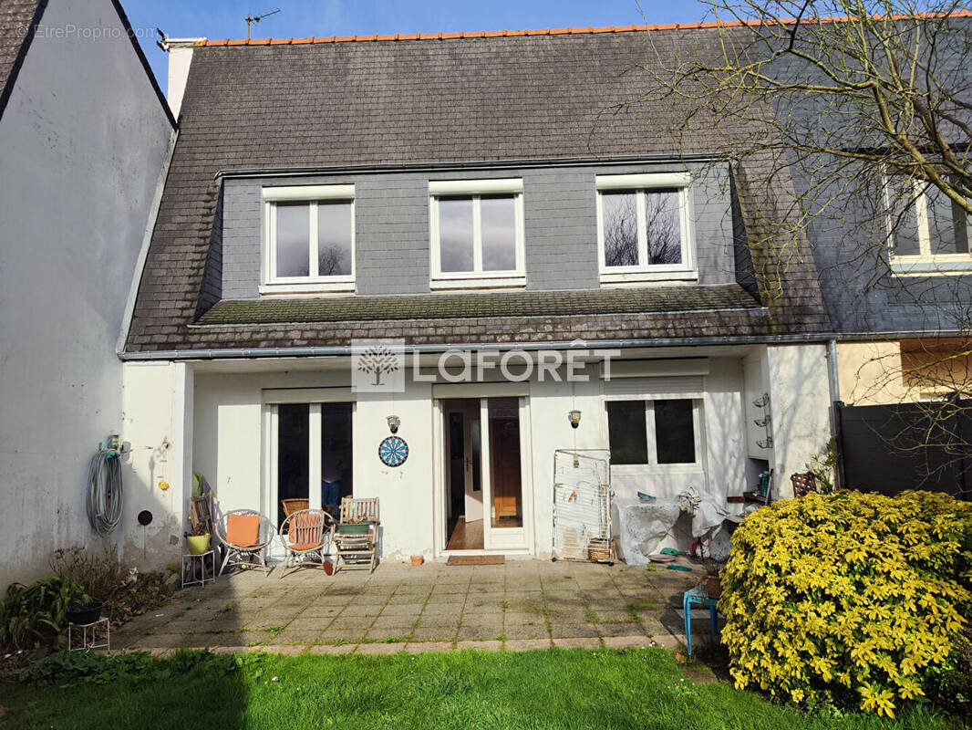 Maison à GUINGAMP