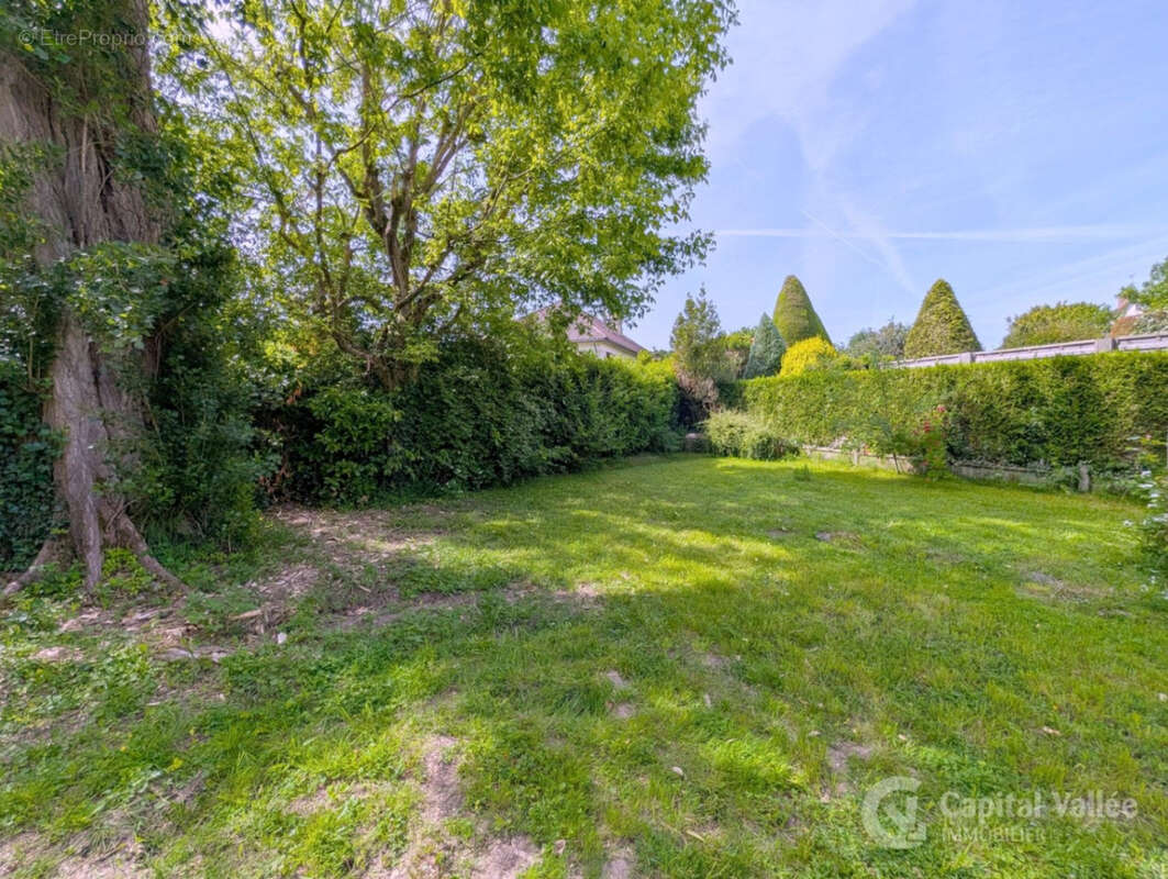 Maison 140m2 - 3 à 4 chambres - Commerces et RER à pieds - photo 2