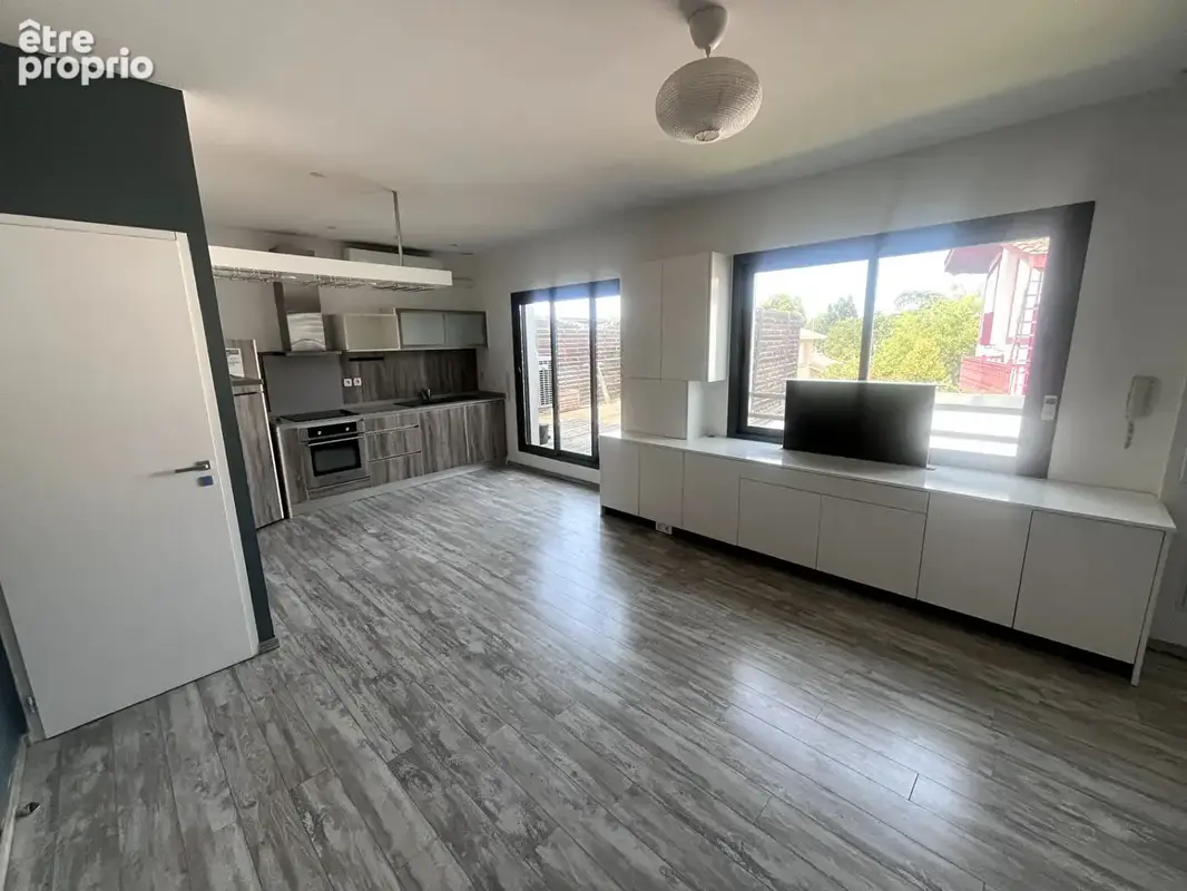 Charmant appartement 3 pièces 61m2 avec grande terrasse à Talence parking - photo 2
