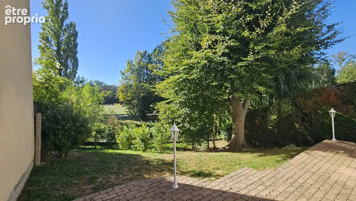 Maison 7 pièces 138 m² à vendre à Maule (78580) - photo 3