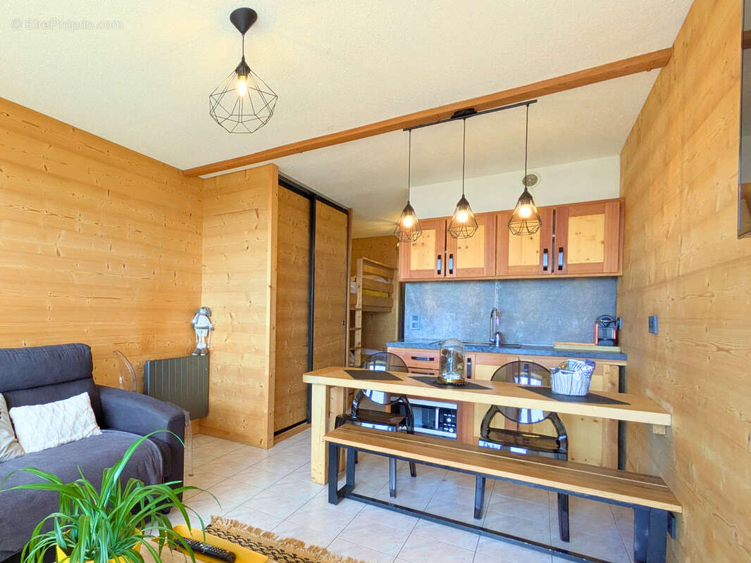 Grand studio rénové avec vue imprenable, au cœur de la montagne! - photo 7