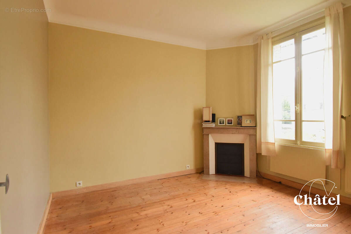 Maison de ville proche centre ville  - Senlis - 5 chambres - photo 9