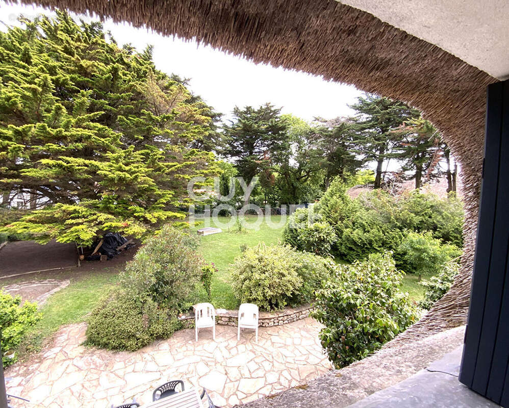 Charmante chaumière de 167 m² sur un terrain de 3403 m² - photo 2