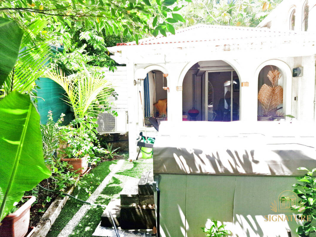 Maison à SAINT-MARTIN