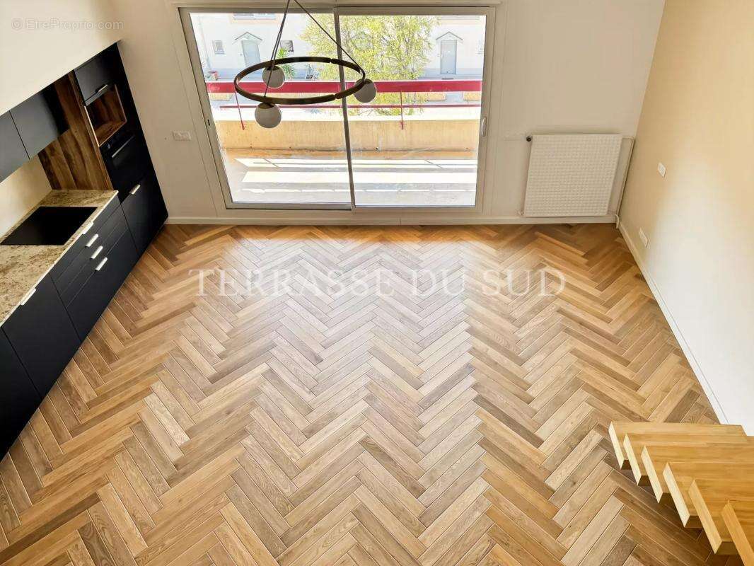 Appartement à MARSEILLE-8E