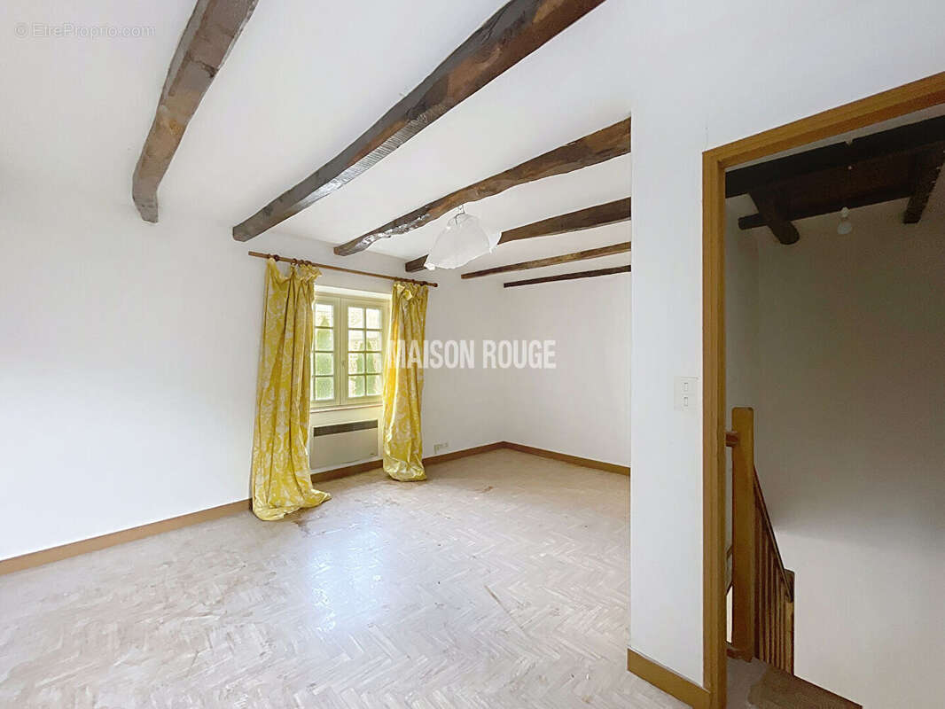 Maison à MINIAC-MORVAN