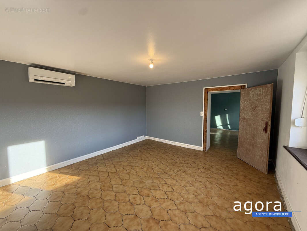 Maison à LANTEFONTAINE