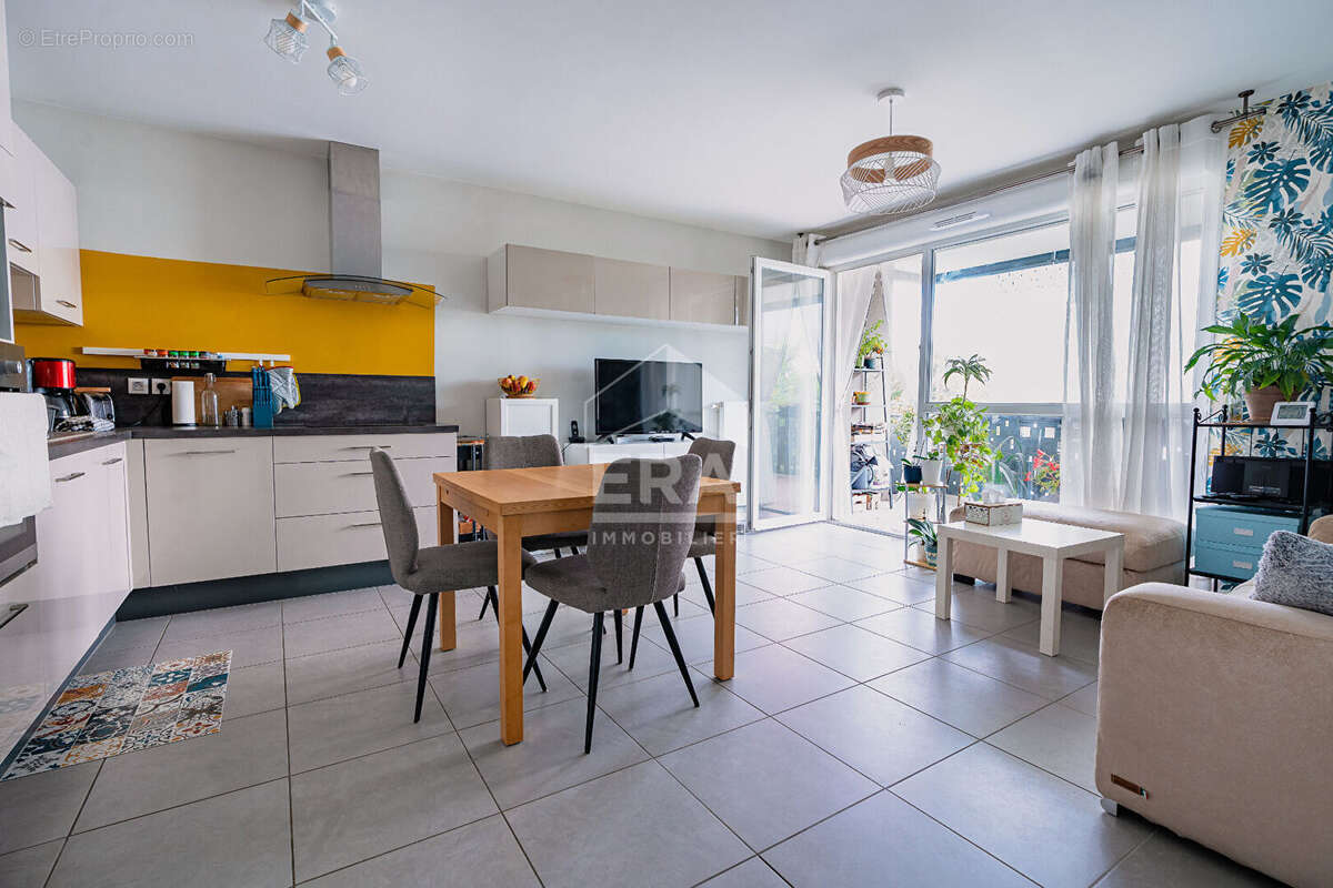 Appartement à VENISSIEUX