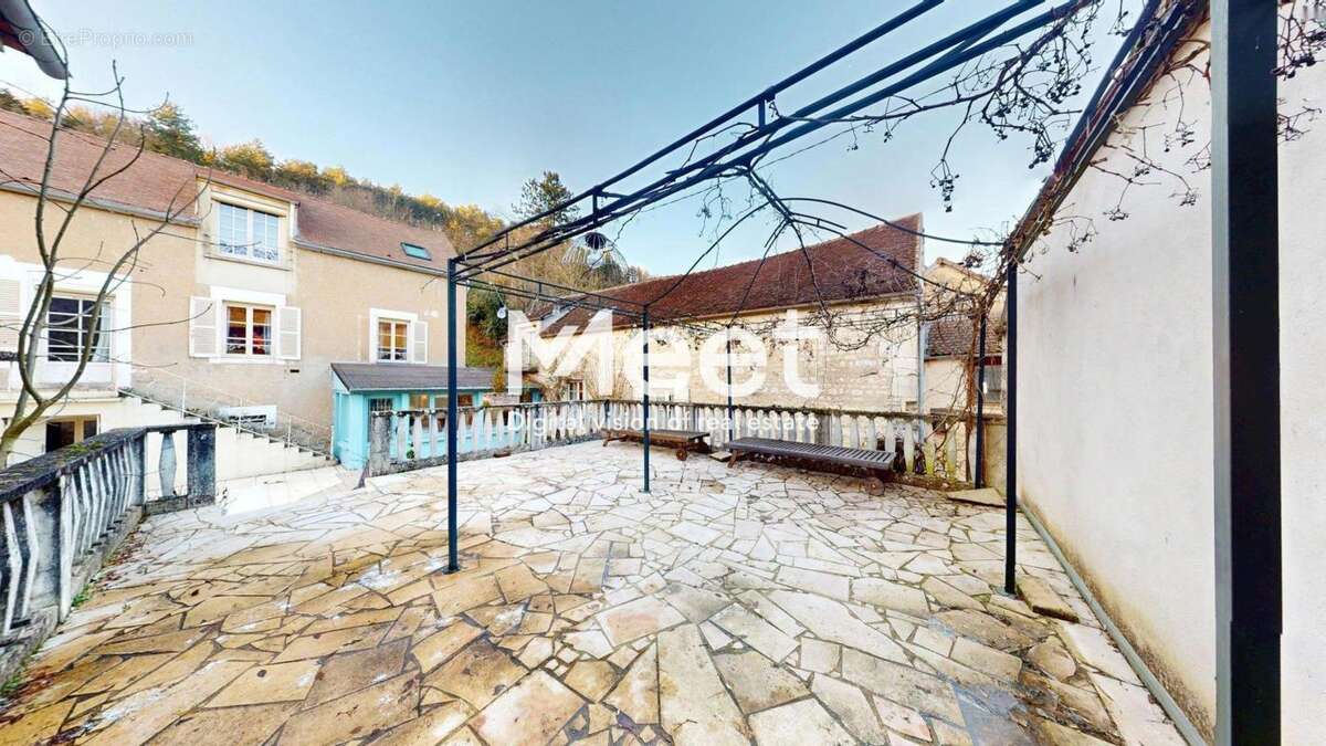 Maison à CHABLIS