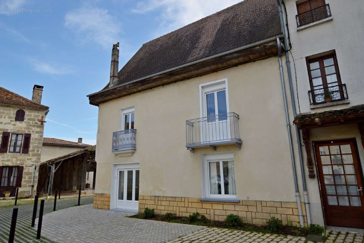 Maison à ALLEMANS-DU-DROPT