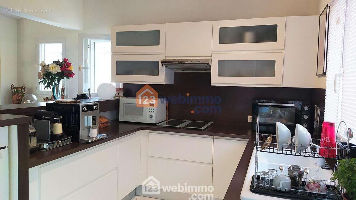 Maison 320 m² à Saintes-Maries-De-La-Mer  - photo 33
