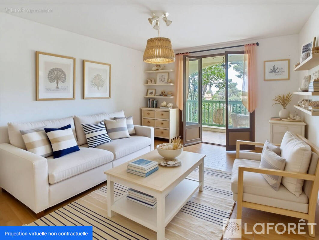 Appartement à SAUSSET-LES-PINS