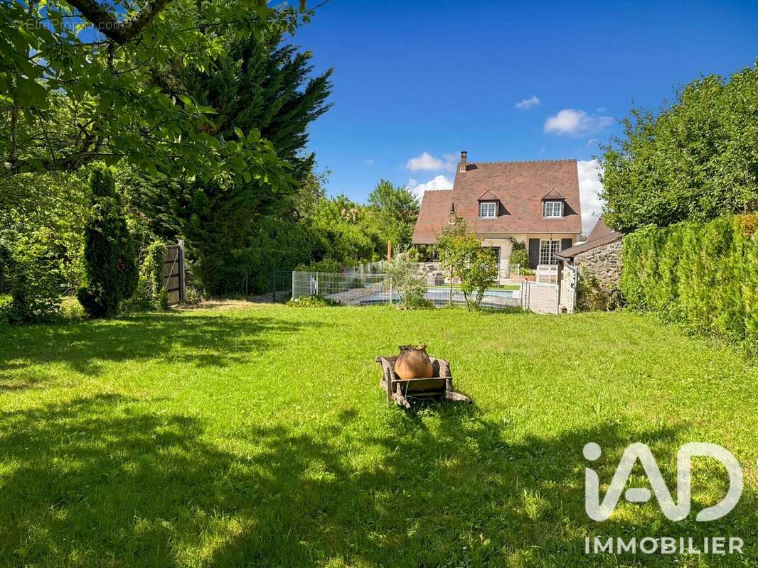 Maison 153 m² à Maincy  - photo 4