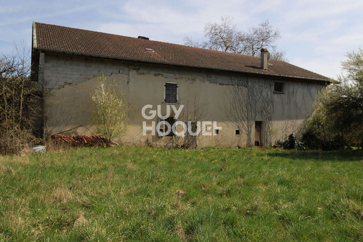 Maison à GEOVREISSIAT