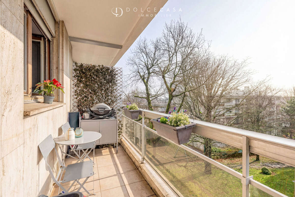 Appartement à NOGENT-SUR-MARNE