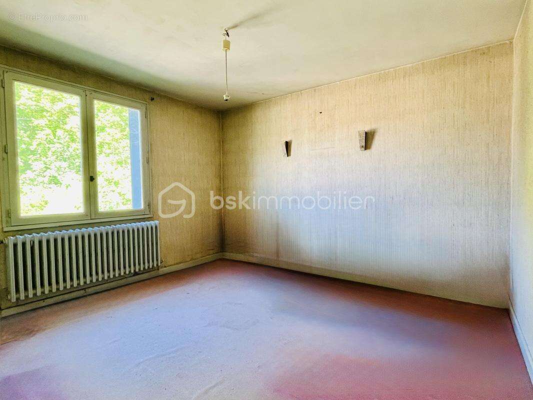 Pavillon - 114 m² - 5 pièces - photo 11
