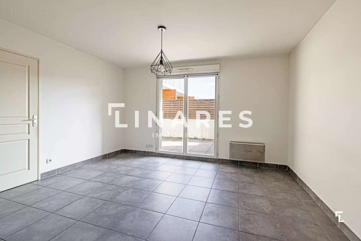 Appartement à MARSEILLE-11E