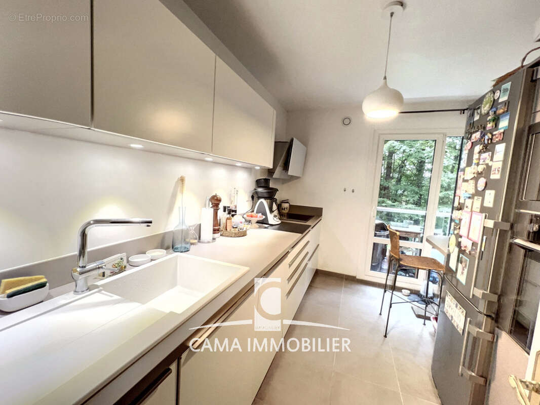 Appartement à JOUY-EN-JOSAS