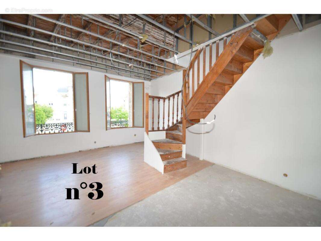 Appartement à COUTRAS