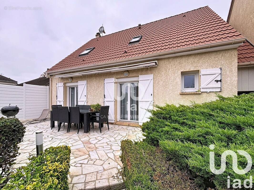 Photo 1 - Maison à BREUILLET