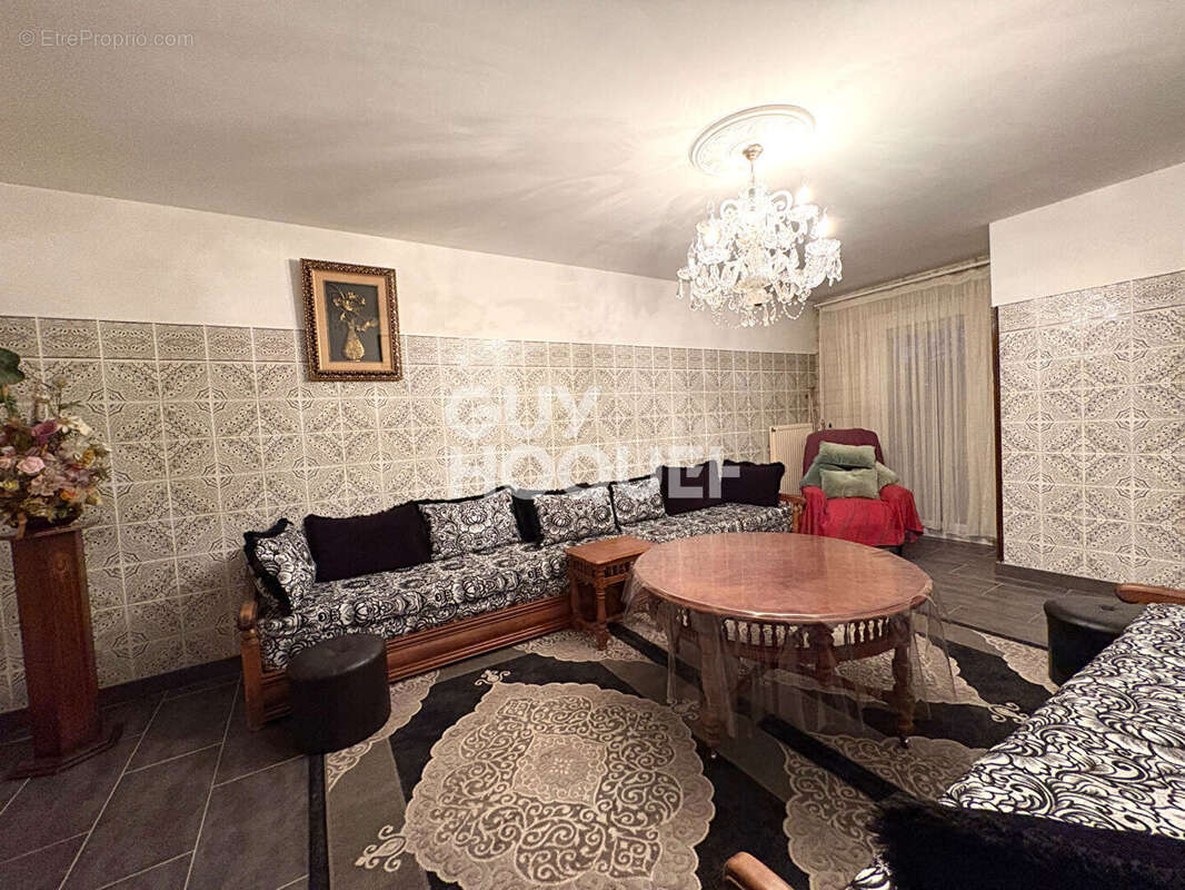 Maison à SAINT-FONS