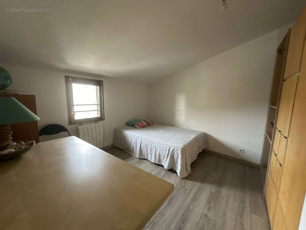 Appartement à SAINT-LAURENT-D&#039;AIGOUZE