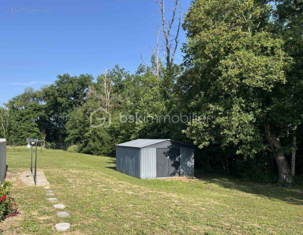 Maison à SAUSSIGNAC