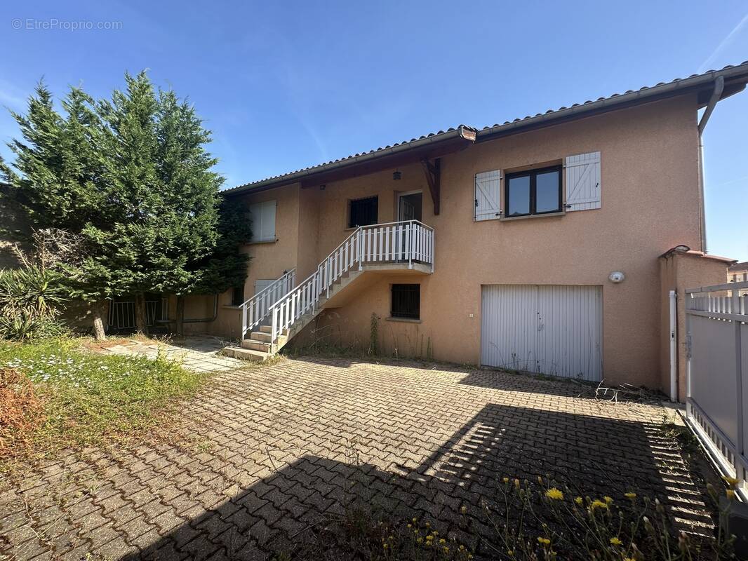 Maison à TERNAY