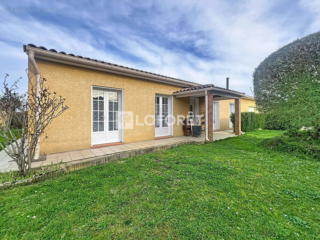 Maison à BESSENS