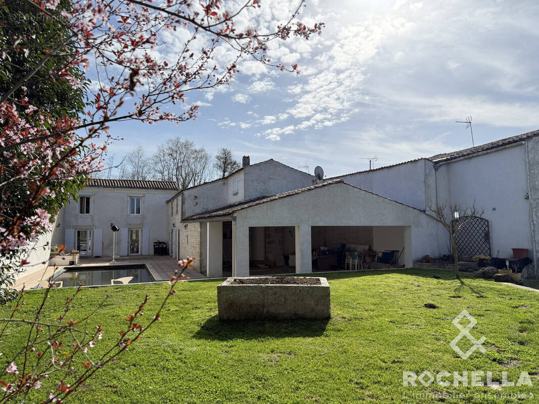 Maison à SAINT-PARDOULT