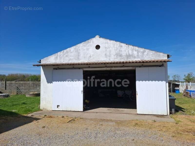 Maison à NOTRE-DAME-DE-RIEZ