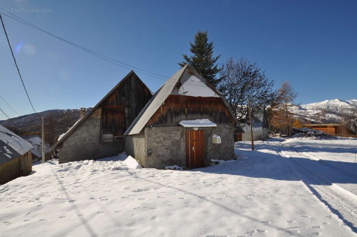 Dpt Alpes de Haute Provence (04), à vendre ALLOS Authentique Maison en pierres 350 m²  Belle Vue Montagnes - photo 21