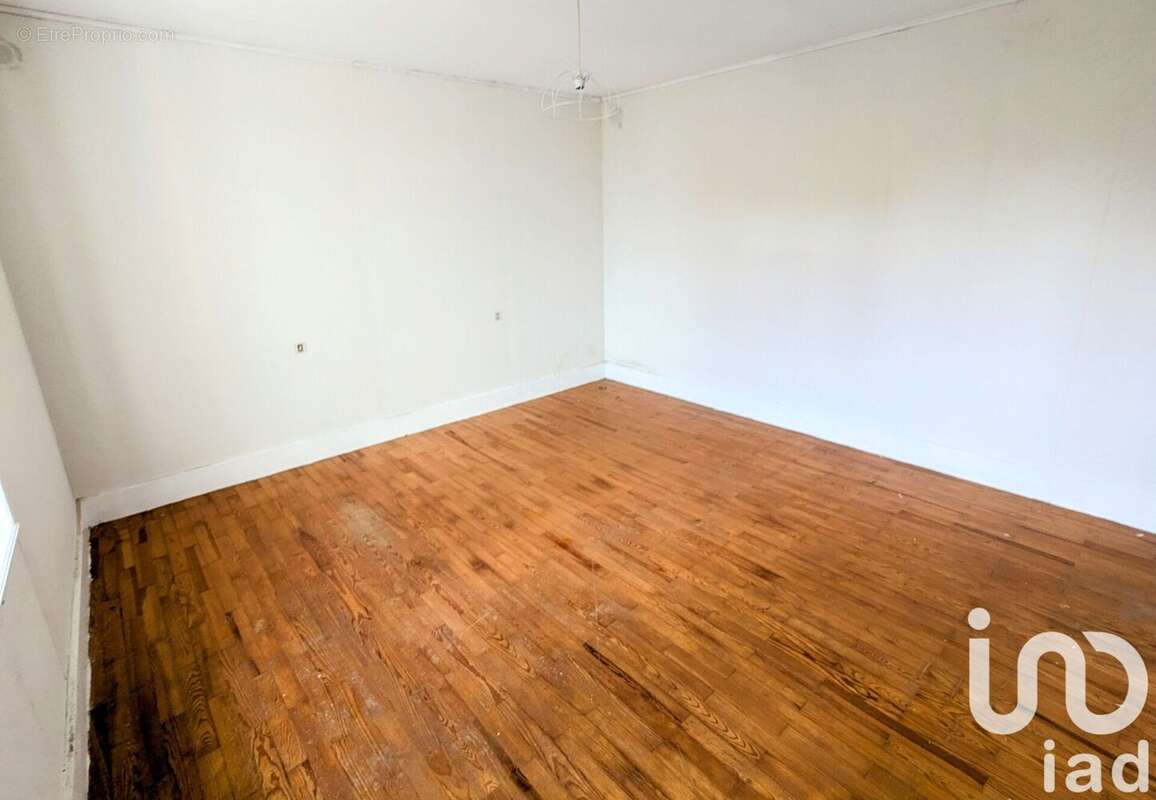 Photo 4 - Maison à SAINT-JUST-LA-PENDUE