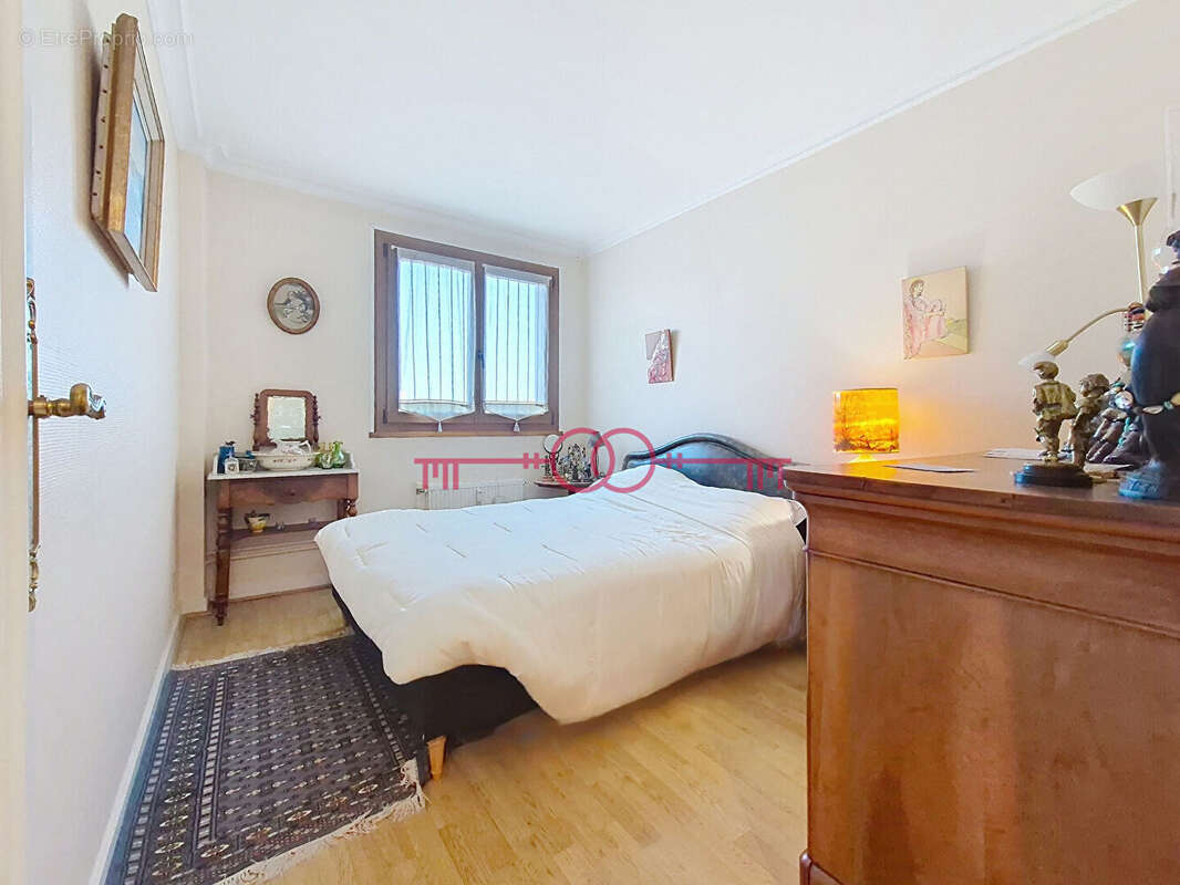 Appartement 2 Chambres Reims Clémenceau - photo 11