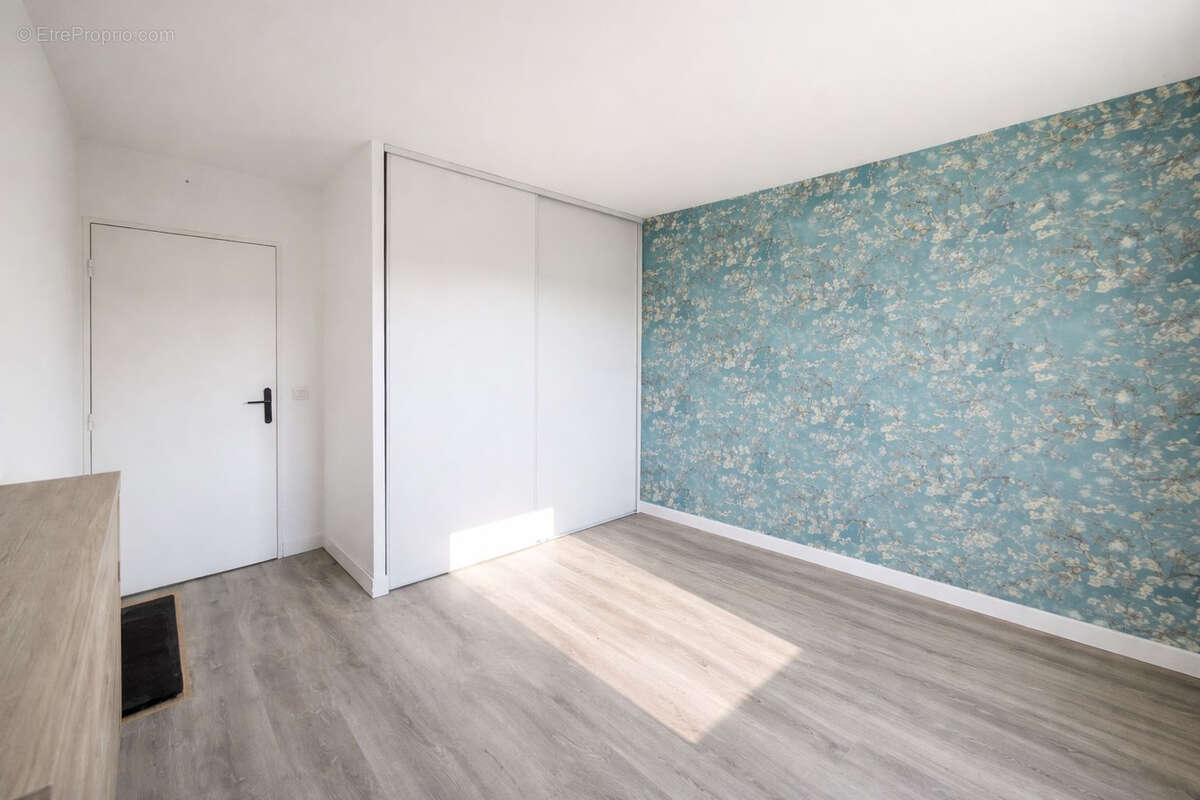 Appartement à CHATILLON