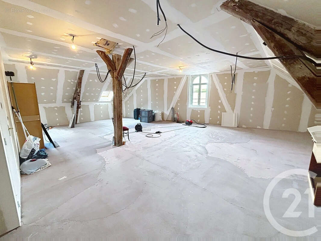 Maison 155 m² à Mareuil-Le-Port  - photo 17