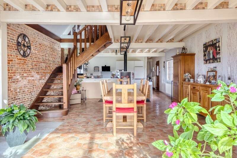 Maison à SAINT-ROMAIN-DE-COLBOSC