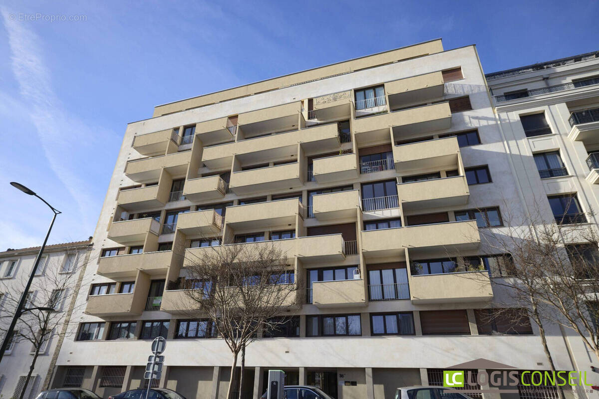 Appartement à BOURG-LA-REINE