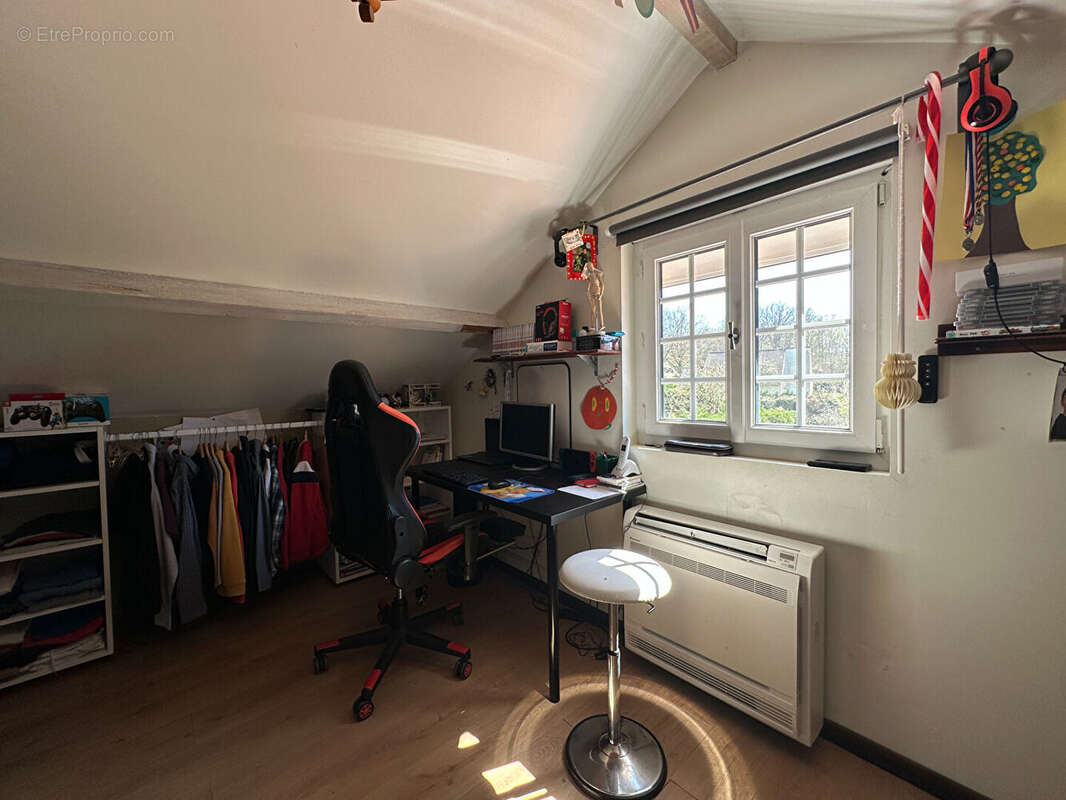 Maison à NOISY-SUR-ECOLE