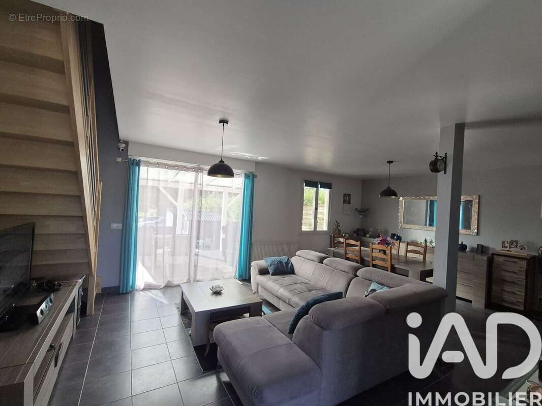 Photo 2 - Maison à SAACY-SUR-MARNE