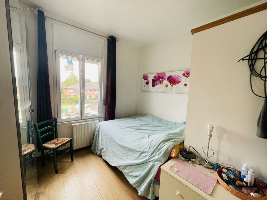 Immeuble 160 M2 sur Feignies (59750) - photo 9