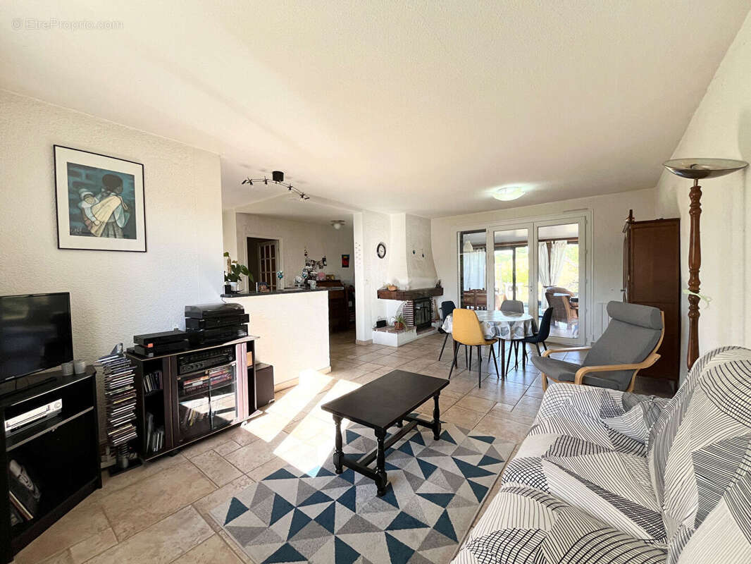 Jolie maison en impasse avec vue dégagée sur les champs ! - photo 4