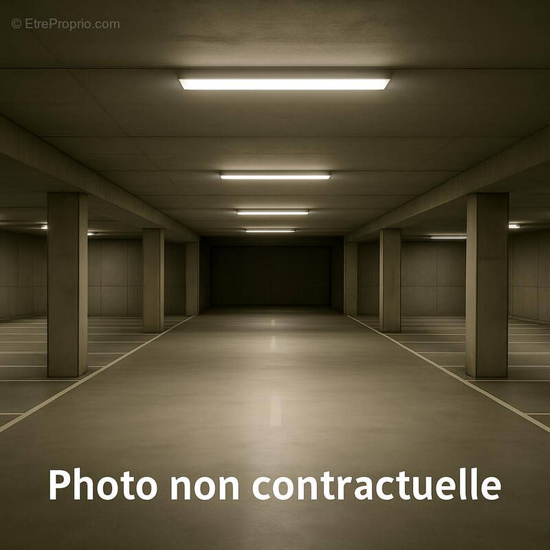 Parking à MARTIGUES